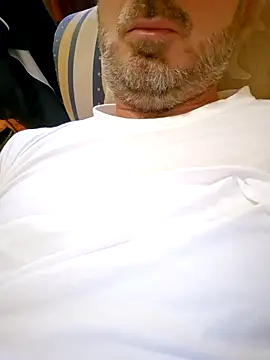 Snapshot of 1talianBeutifulCock chatting on 12-02-24, 10:07 1talianBeutifulCock online show from 12-02-24, 10:07