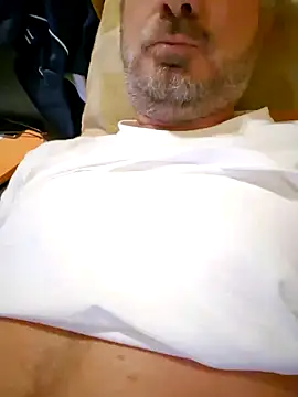 Snapshot of 1talianBeutifulCock chatting on 12-02-24, 04:42 1talianBeutifulCock online show from 12-02-24, 04:42