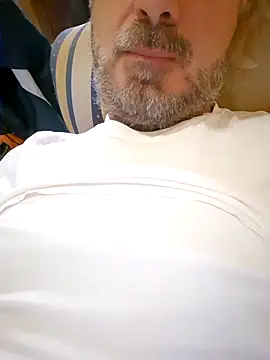 Snapshot of 1talianBeutifulCock chatting on 12-06-24, 01:22 1talianBeutifulCock online show from 12-06-24, 01:22