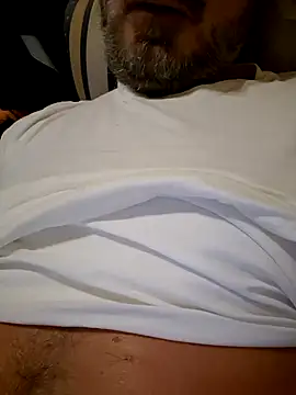 Snapshot of 1talianBeutifulCock chatting on 12-07-24, 05:42 1talianBeutifulCock online show from 12-07-24, 05:42