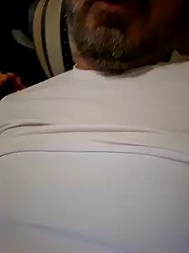 Snapshot of 1talianBeutifulCock chatting on 12-26-24, 03:20 1talianBeutifulCock online show from 12-26-24, 03:20