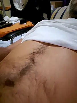 Snapshot of 1talianBeutifulCock chatting on 01-08-25, 08:38 1talianBeutifulCock online show from 01-08-25, 08:38