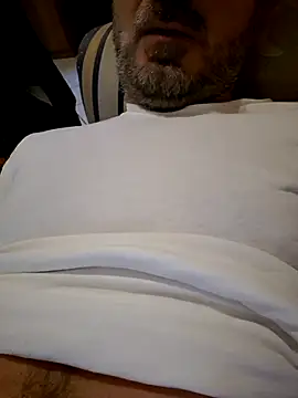 Snapshot of 1talianBeutifulCock chatting on 01-26-25, 03:47 1talianBeutifulCock online show from 01-26-25, 03:47