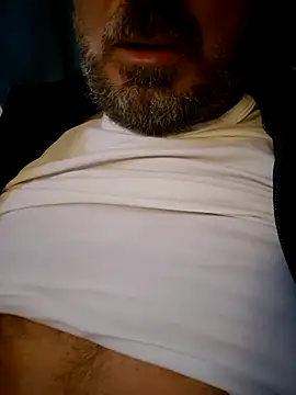 Snapshot of 1talianBeutifulCock chatting on 02-06-25, 01:43 1talianBeutifulCock online show from 02-06-25, 01:43