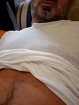 Snapshot of 1talianBeutifulCock chatting on 09-10-25, 11:43 1talianBeutifulCock online show from 09-10-25, 11:43