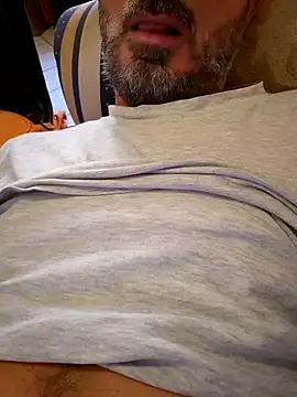 Snapshot of 1talianBeutifulCock chatting on 09-18-25, 12:07 1talianBeutifulCock online show from 09-18-25, 12:07