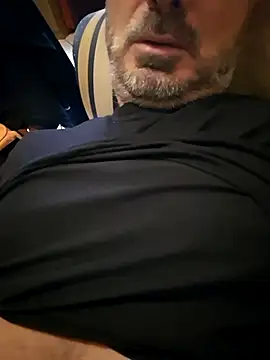 Snapshot of 1talianBeutifulCock chatting on 11-08-25, 10:48 1talianBeutifulCock online show from 11-08-25, 10:48