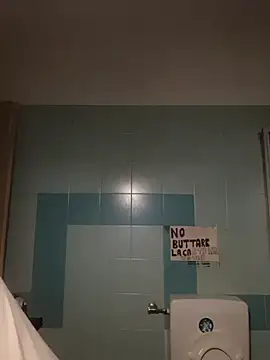 perla97 online show from 12-21-25, 05:20