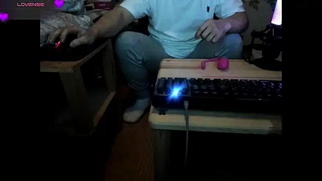 hachunemiku online show from 12-17-24, 04:43