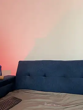 Andrewfalcon online show from 10-11-25, 08:07