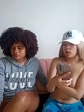 Snapshot of DANIELA_MICHEL chatting on 12-10-24, 06:28 DANIELA MICHEL online show from 12-10-24, 06:28