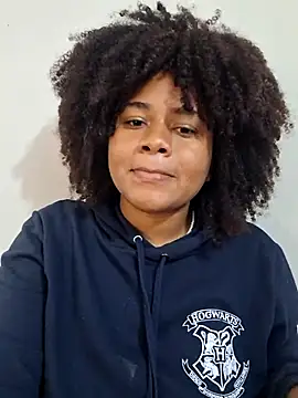 Snapshot of DANIELA_MICHEL chatting on 03-19-25, 05:17 DANIELA MICHEL online show from 03-19-25, 05:17