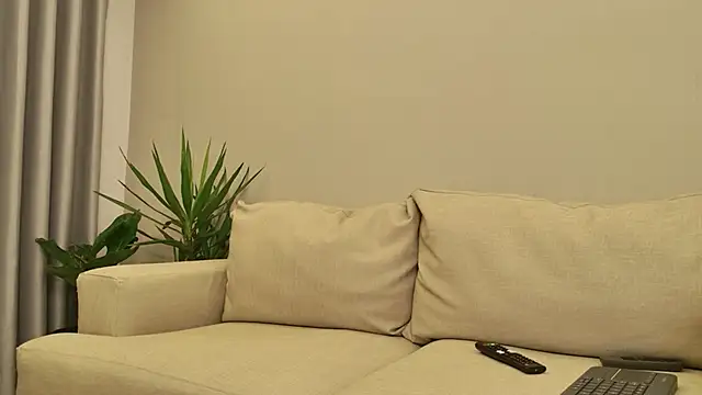 agussaenz online show from 06-22-26, 11:24