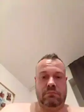 mikaaaaase online show from 10-25-25, 12:40