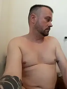 mikaaaaase online show from 04-26-26, 05:43