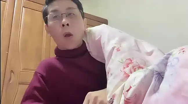 TGH521 online show from 01-16-25, 01:04