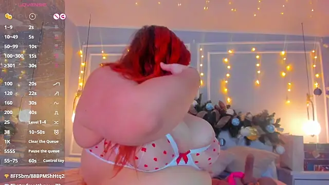 stephaniediaz online show from 12-24-24, 09:50