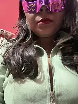 Snapshot of Anjalihotwife chatting on 12-06-24, 05:33 Anjalihotwife online show from 12-06-24, 05:33