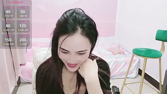 Snapshot of Mimiki-oo chatting on 01-31-25, 07:50 Mimiki-oo online show from 01-31-25, 07:50