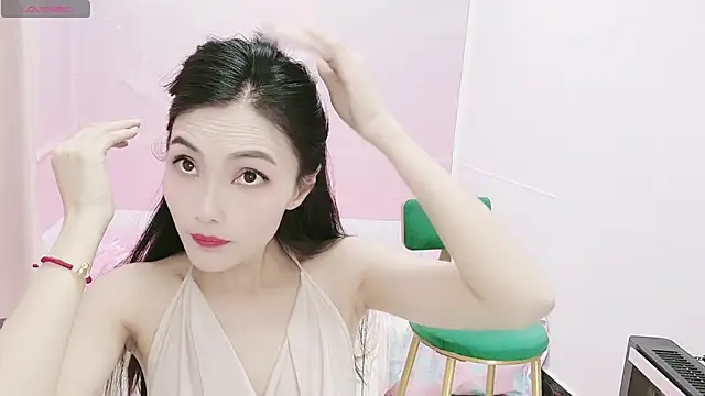 Snapshot of Mimiki-oo chatting on 02-18-25, 02:38 Mimiki-oo online show from 02-18-25, 02:38