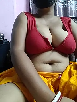 Snapshot of BERRY_00 chatting on 06-19-26, 05:50 BERRY 00 online show from 06-19-26, 05:50