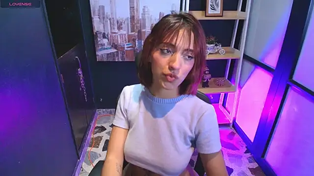 AlliceRosero online show from 02-02-25, 04:59