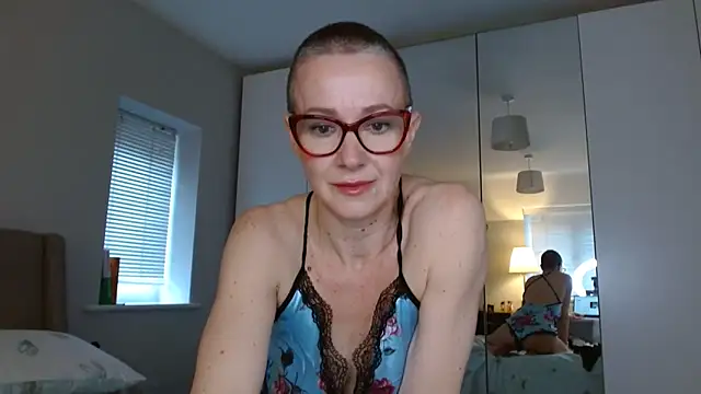 Snapshot of ELEGANT-ARIA36 chatting on 02-24-25, 08:49 ELEGANT-ARIA36 online show from 02-24-25, 08:49