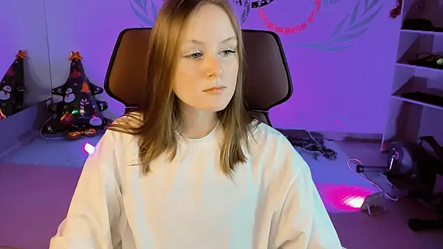 VivienLeeigh online show from 12-26-24, 05:30