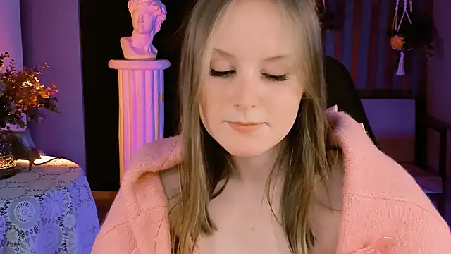 VivienLeeigh online show from 01-24-25, 07:18