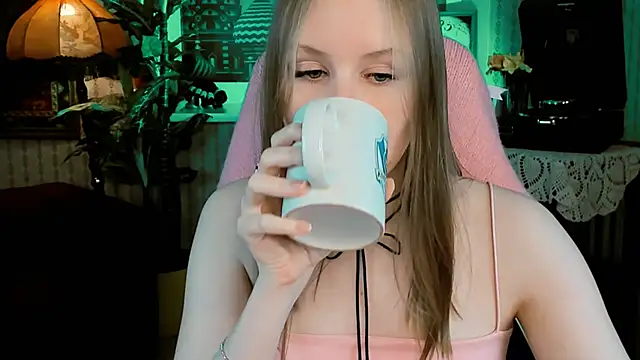 VivienLeeigh online show from 01-26-25, 06:27