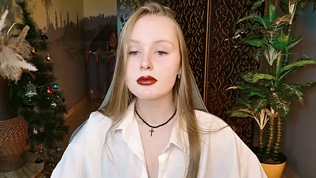 VivienLeeigh online show from 01-15-26, 01:16