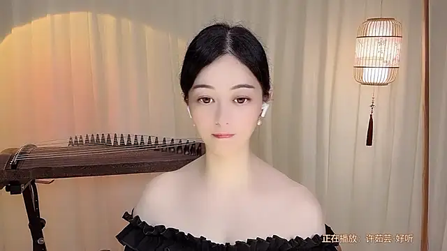 Tian-xin-999 online show from 07-12-26, 01:35