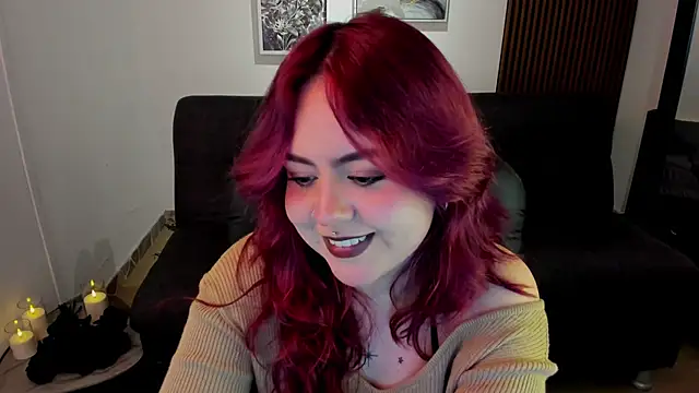 Snapshot of crimson_tati_ chatting on 10-07-25, 03:04 crimson tati online show from 10-07-25, 03:04