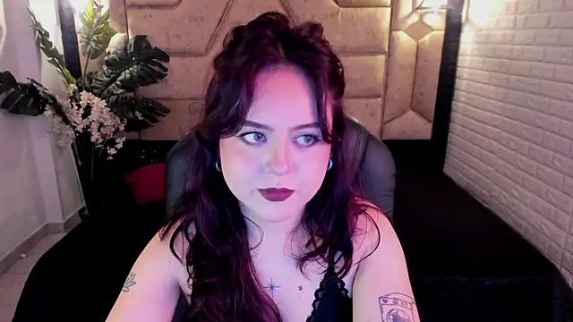 crimson tati  online show from 04-22-26, 06:16