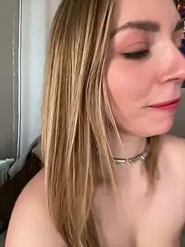 Snapshot of AnetGrey2 chatting on 12-12-24, 01:43 AnetGrey2 online show from 12-12-24, 01:43