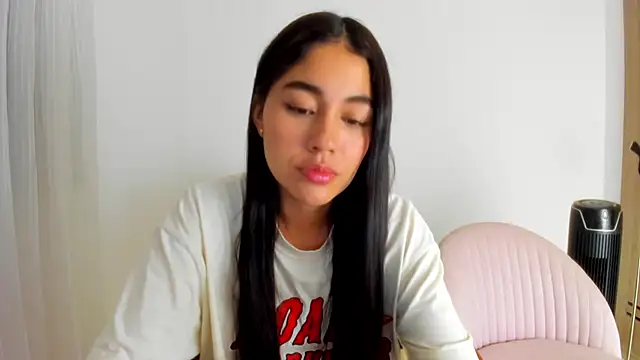 AriaMontgomery online show from 06-16-26, 05:10