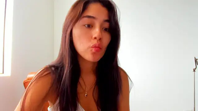 AriaMontgomery online show from 07-04-26, 07:53