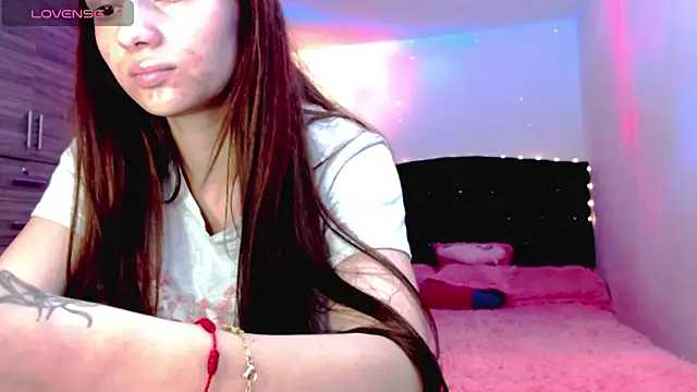 holy juli online show from 11-30-25, 05:44