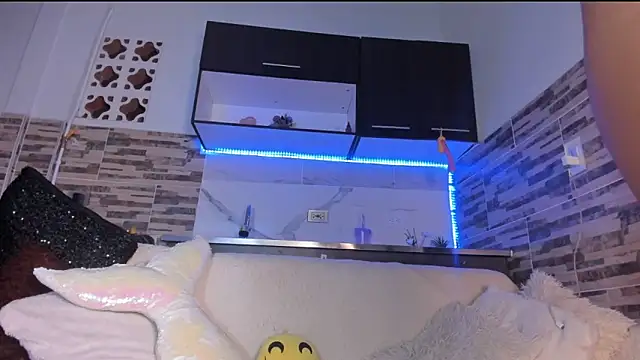 Snapshot of Anastasia2023 chatting on 01-04-25, 05:58 Anastasia2023 online show from 01-04-25, 05:58