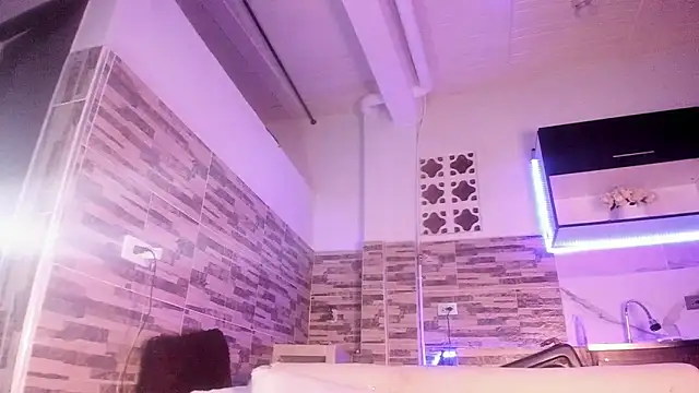 Snapshot of Anastasia2023 chatting on 03-05-25, 05:40 Anastasia2023 online show from 03-05-25, 05:40