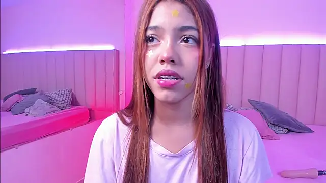 KellyOlsenbe online show from 01-11-25, 08:21