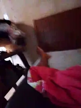 Snapshot of Viny459 chatting on 12-19-25, 06:59 Viny459 online show from 12-19-25, 06:59