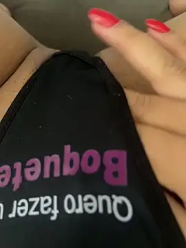 luara1988 online show from 10-04-25, 11:19