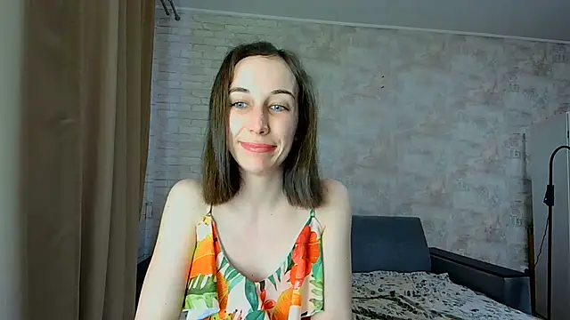 Snapshot of Anika_bloom chatting on 07-06-26, 02:25 Anika bloom online show from 07-06-26, 02:25