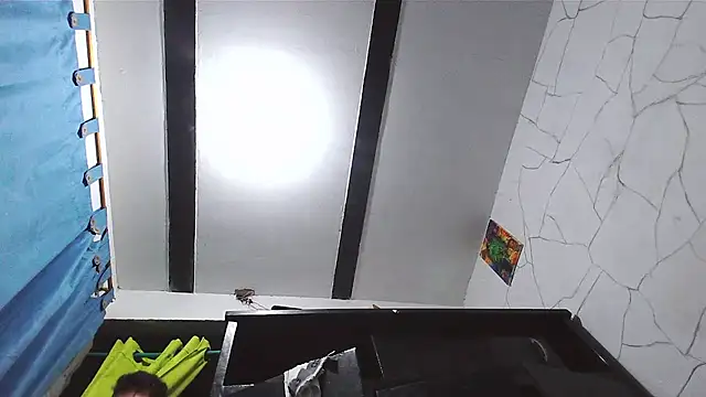 Snapshot of King_russo chatting on 02-28-25, 08:42 King russo online show from 02-28-25, 08:42