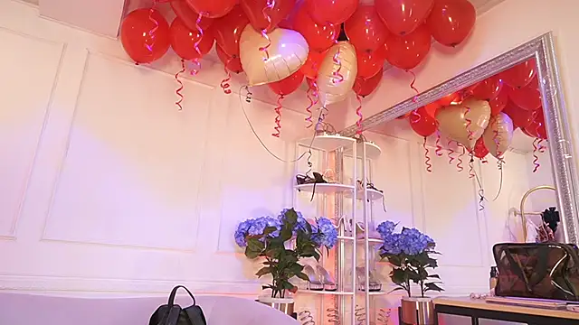 elasummer online show from 02-16-26, 12:23