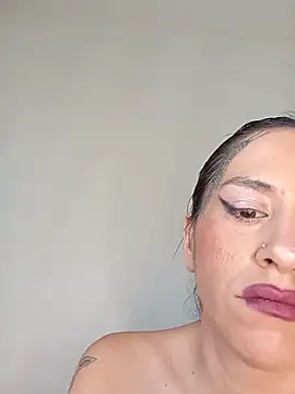 LaCristinatrans online show from 12-20-25, 09:11