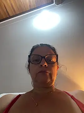 Snapshot of Sharongirl07 chatting on 05-28-26, 12:30 Sharongirl07 online show from 05-28-26, 12:30