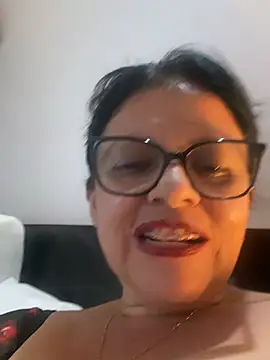 Snapshot of Sharongirl07 chatting on 07-14-26, 10:37 Sharongirl07 online show from 07-14-26, 10:37