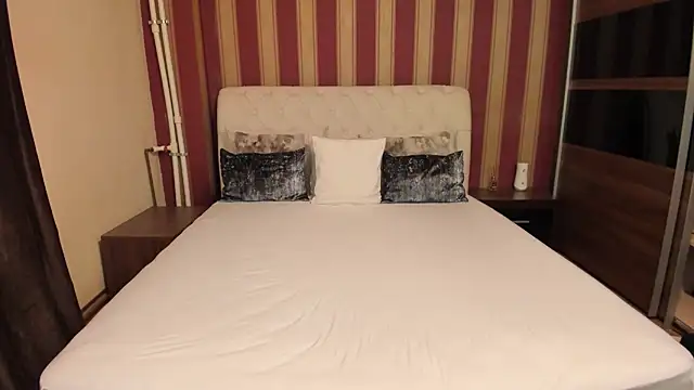 Snapshot of AshPage chatting on 03-04-26, 08:59 AshPage online show from 03-04-26, 08:59